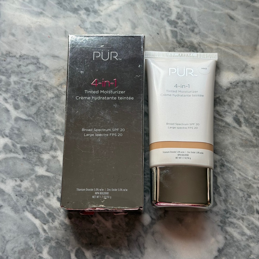 PUR 4-in-1 Tinted Moisturizer SPF 20 - Shade MN3